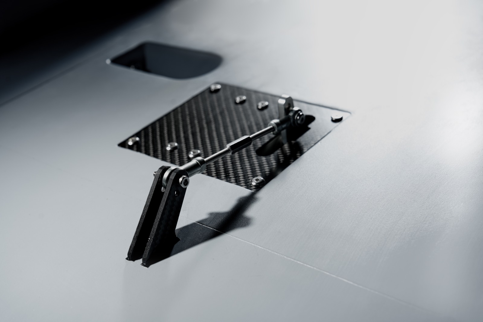 Carbon-fibre hatch panel